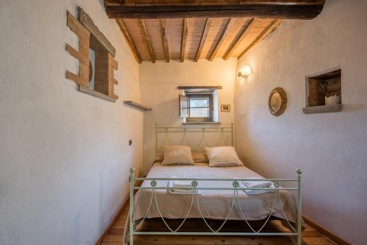 Casale Rosennano - Loggia Leilighet Eksteriør bilde